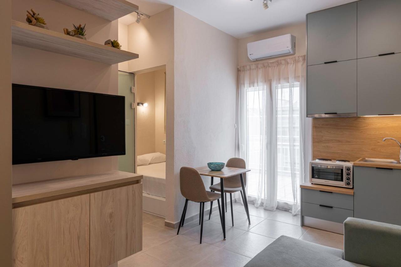 Thea Small House 克桑西 外观 照片